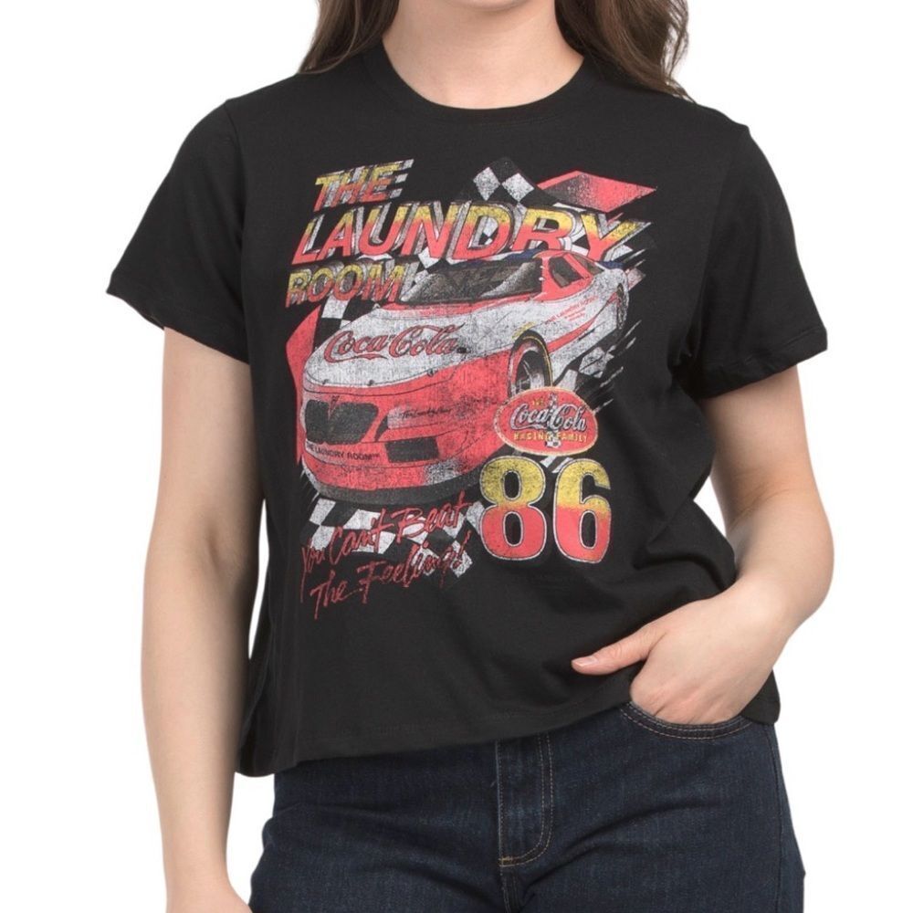 The Laundry Room CocaCola Can’t Beat the Feeling Black Graphic TShirt Racing M